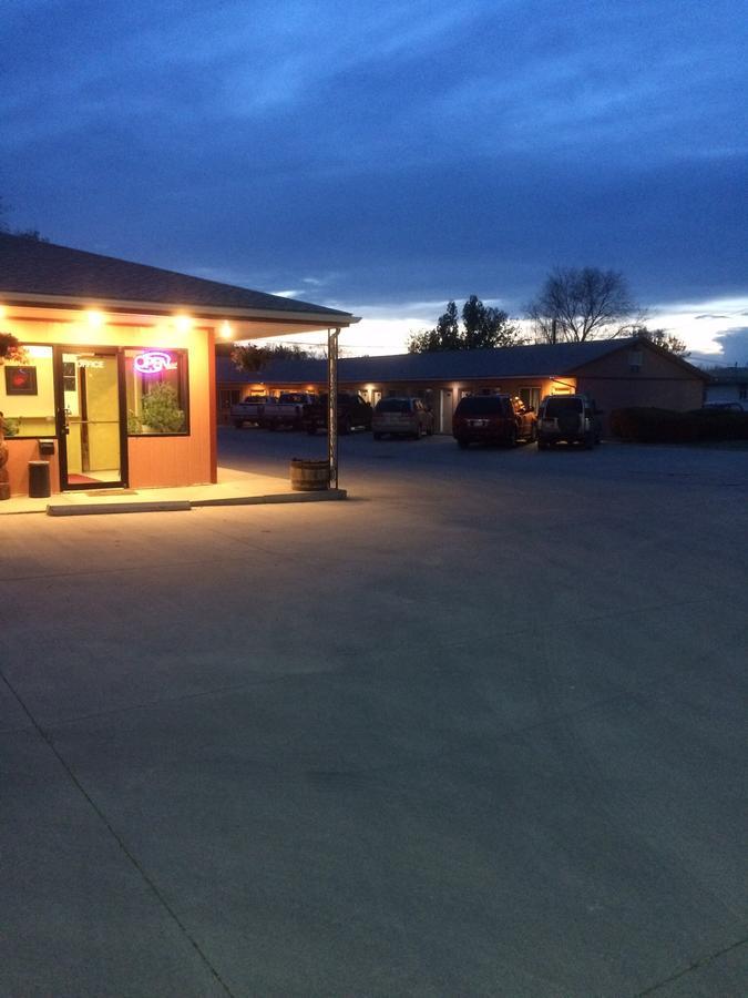 Wheels Motel Greybull エクステリア 写真